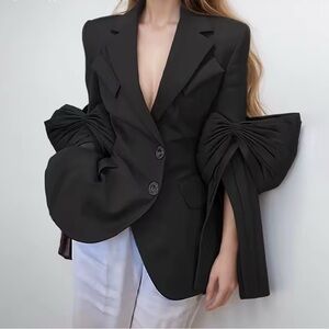 NEW Retail $165 Amelie in Paris Black Women's Blazer with Statement Sleeves